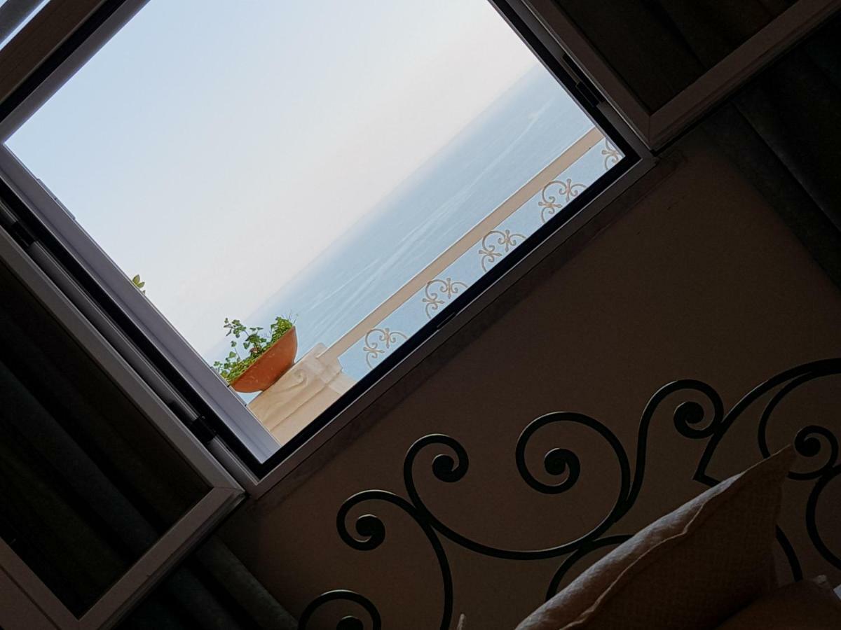 La Limonaia E La Praia Praiano Eksteriør billede