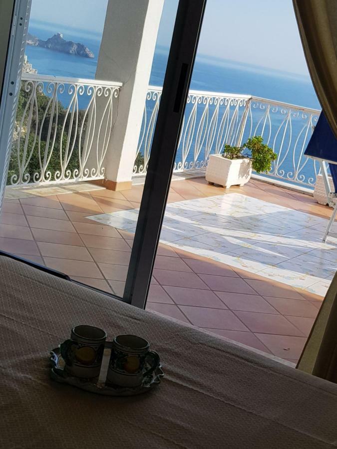 La Limonaia E La Praia Praiano Eksteriør billede